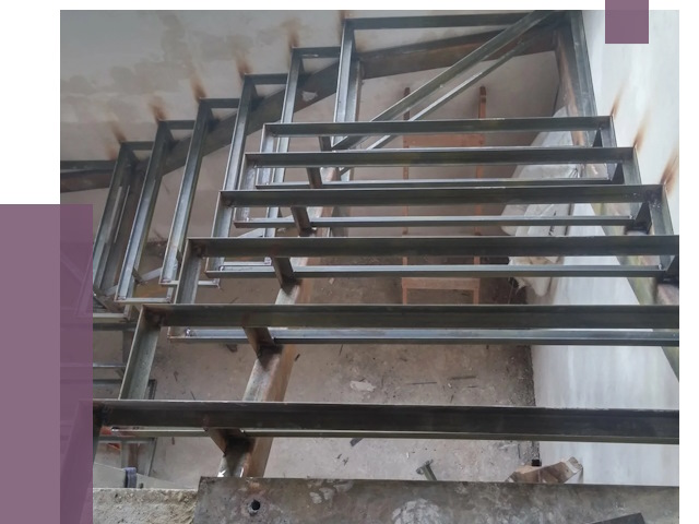 Демонтаж лестниц в Одинцове от 4350 руб. 