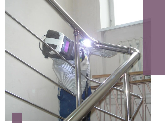 Монтаж перил и ограждений качественно в Одинцове