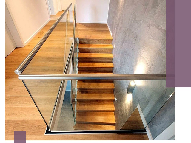 Перила для лестницы в доме — изготовление и монтаж в Одинцове