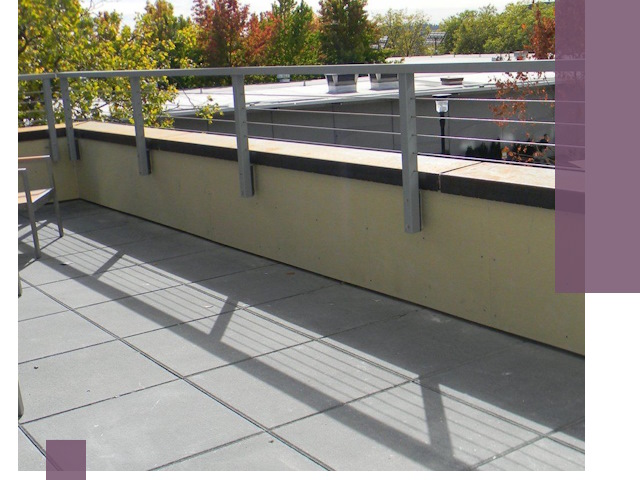 Металлические парапеты под ключ в Одинцове: монтаж и изготовление